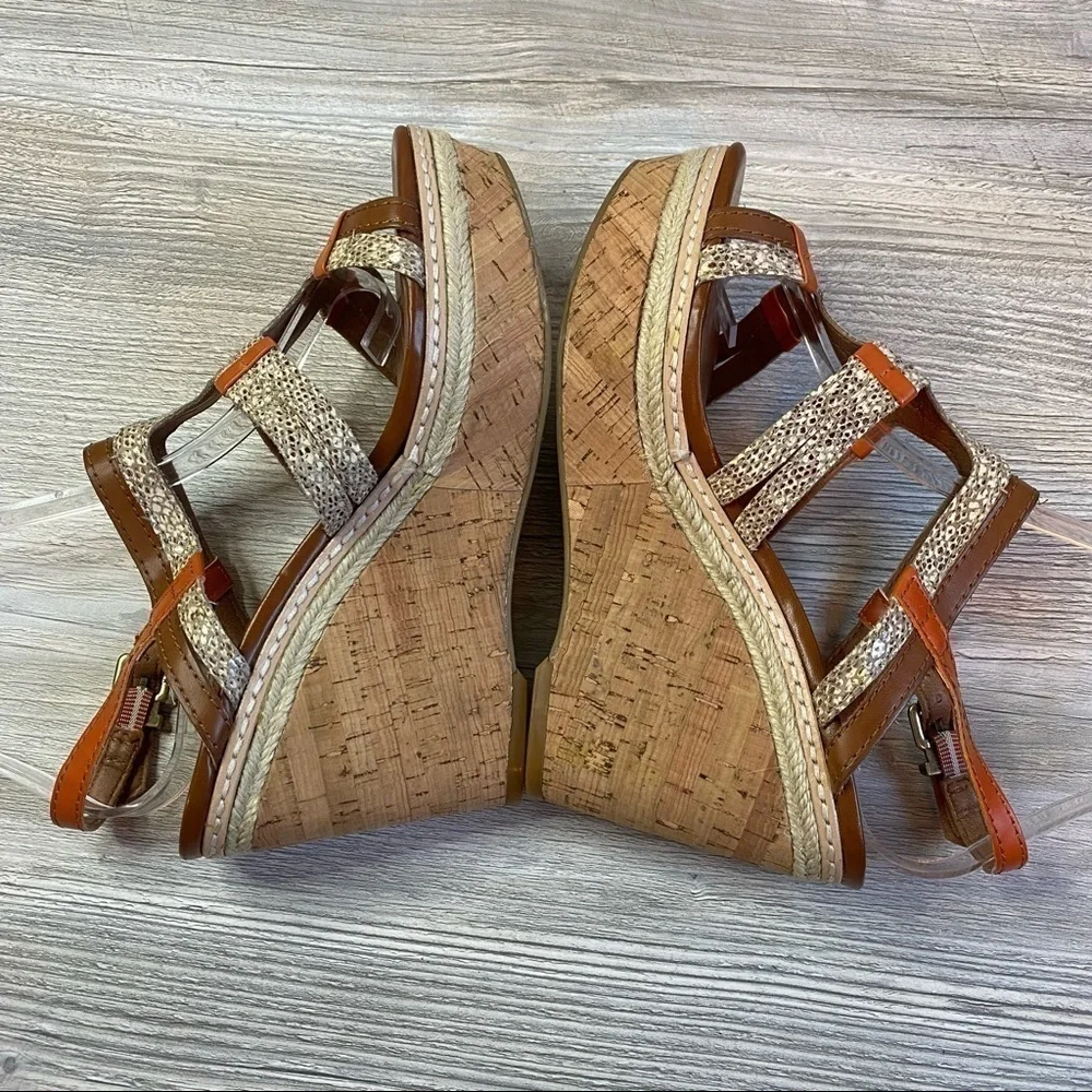 Strappy leather wedge cork sandals Lucky brand Keena with adjustable buckle EUC